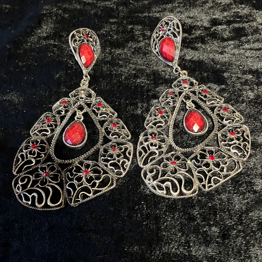 Intricate Silver and Red Teardrop Earrings